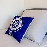 & Vandrerhjem *