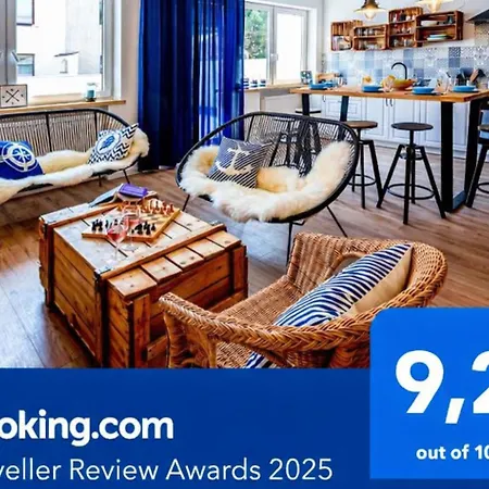 Premium & Hostel